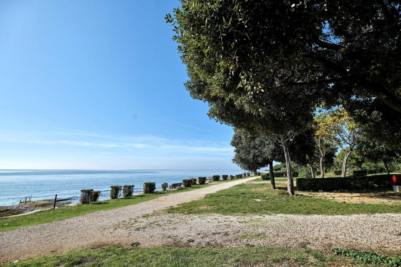 Ulika Mobile Homes - Naturist Červar-Porat
